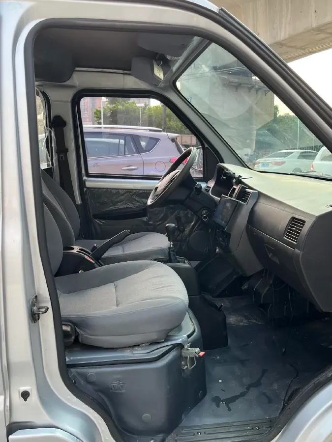 2021 ChangAn Kaicene XingKa 1.5L 107HP L4 5MT,autocango,china used car exporter,china ev exporter,chinese used car exporter,chinese used ev exporter