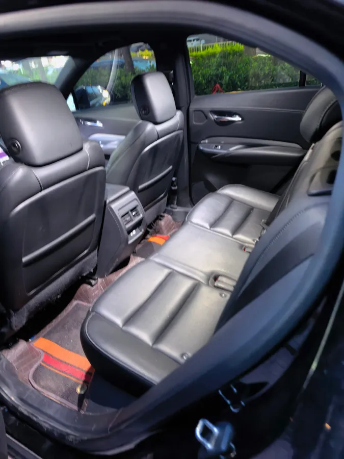 2020 Cadillac XT4 2.0T 241HP L4 9AT,autocango,china used car exporter,china ev exporter,chinese used car exporter,chinese used ev exporter