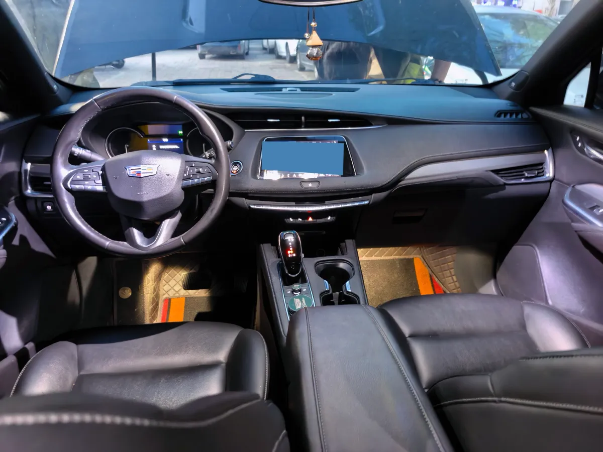 2020 Cadillac XT4 2.0T 241HP L4 9AT,autocango,china used car exporter,china ev exporter,chinese used car exporter,chinese used ev exporter