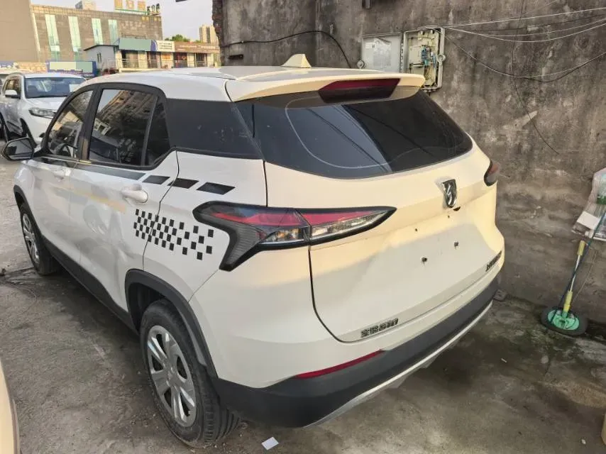 2019 WuLing HongGuang 1.5L 99HP L4 6MT,autocango,china used car exporter,china ev exporter,chinese used car exporter,chinese used ev exporter