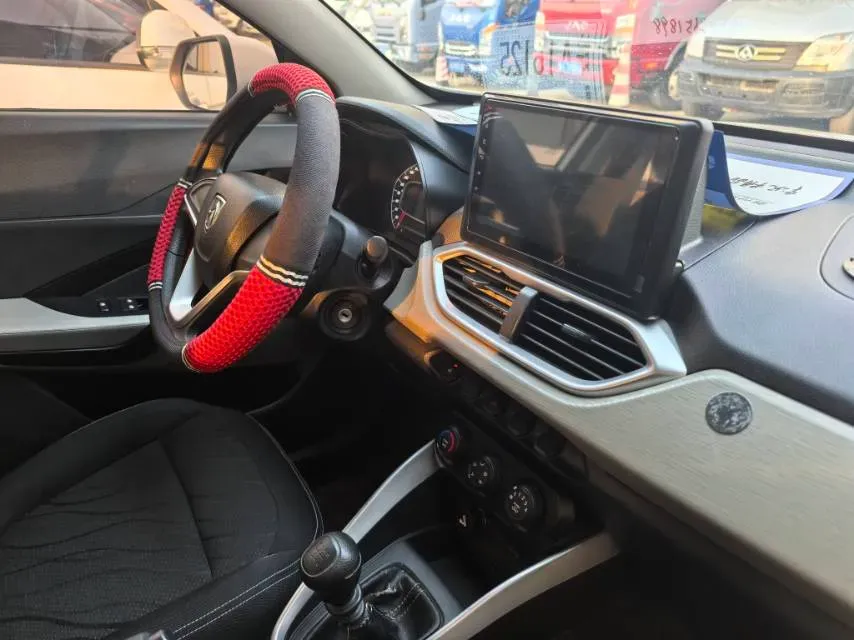 2019 WuLing HongGuang 1.5L 99HP L4 6MT,autocango,china used car exporter,china ev exporter,chinese used car exporter,chinese used ev exporter