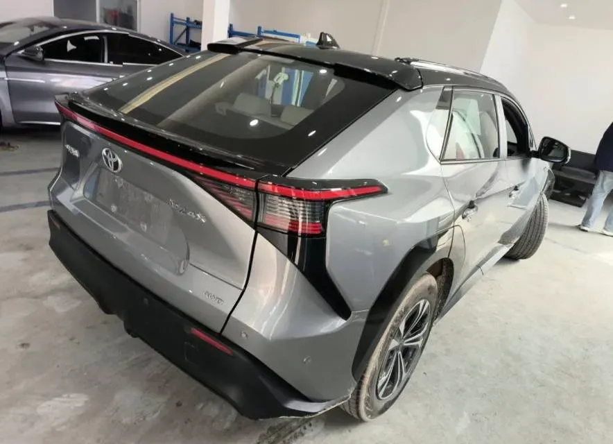 2022 Toyota bZ4X BEV 66.7KWH,autocango,china used car exporter,china ev exporter,chinese used car exporter,chinese used ev exporter