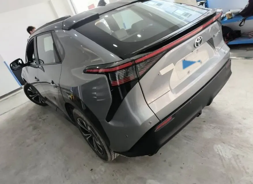 2022 Toyota bZ4X BEV 66.7KWH,autocango,china used car exporter,china ev exporter,chinese used car exporter,chinese used ev exporter