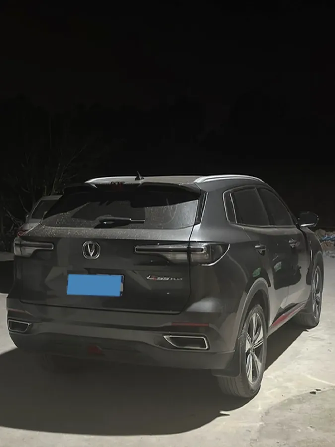 2022 ChangAn Oshan X7 Plus 1.5T 188HP L4 7DCT,autocango,china used car exporter,china ev exporter,chinese used car exporter,chinese used ev exporter