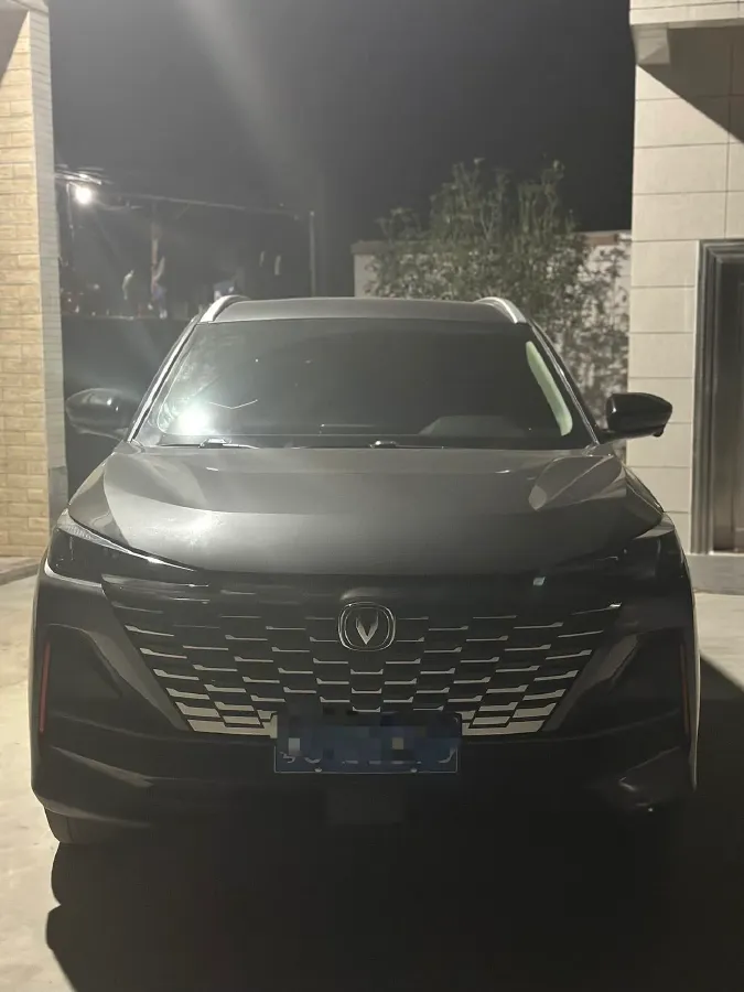 2022 ChangAn Oshan X7 Plus 1.5T 188HP L4 7DCT,autocango,china used car exporter,china ev exporter,chinese used car exporter,chinese used ev exporter