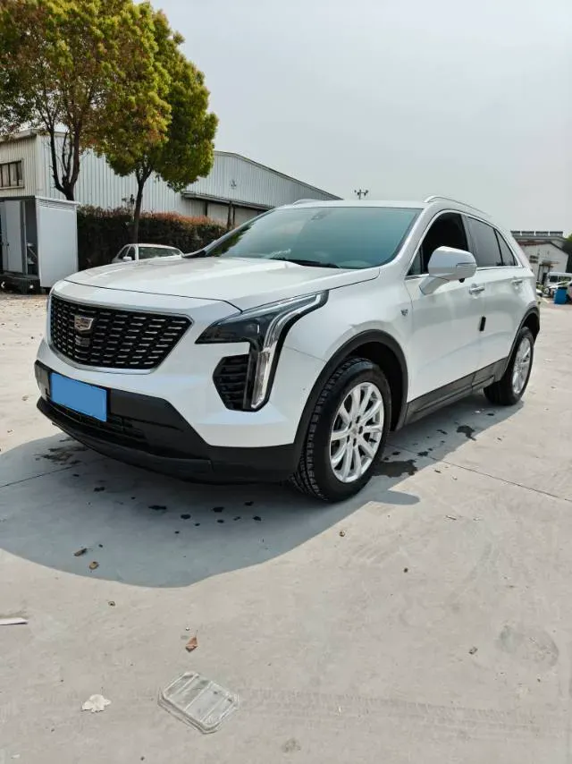 2022 Cadillac XT4 2.0T 237HP L4 9AT,autocango,china used car exporter,china ev exporter,chinese used car exporter,chinese used ev exporter
