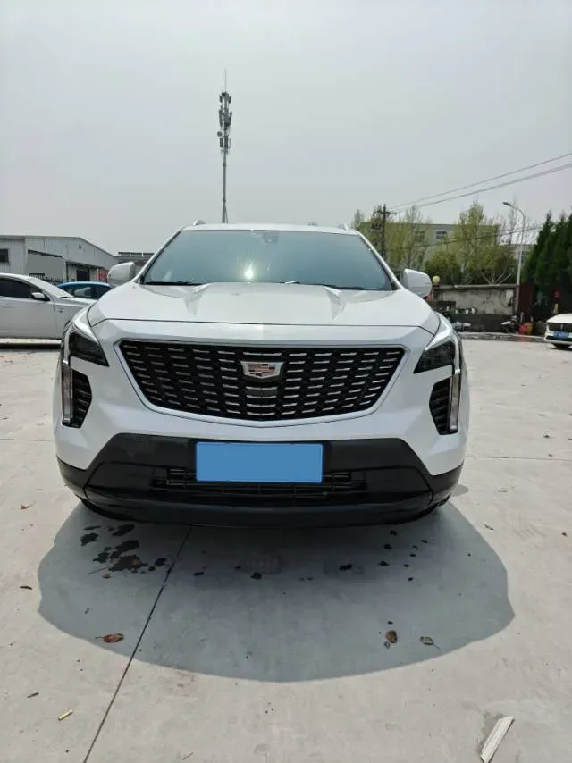 2022 Cadillac XT4 2.0T 237HP L4 9AT,autocango,china used car exporter,china ev exporter,chinese used car exporter,chinese used ev exporter