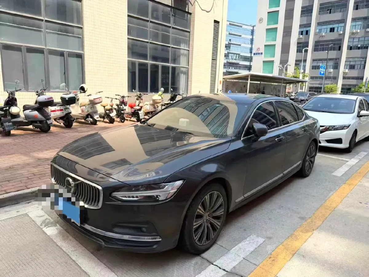 2021 Volvo S90 2.0T 250HP L4 8AT,autocango,china used car exporter,china ev exporter,chinese used car exporter,chinese used ev exporter
