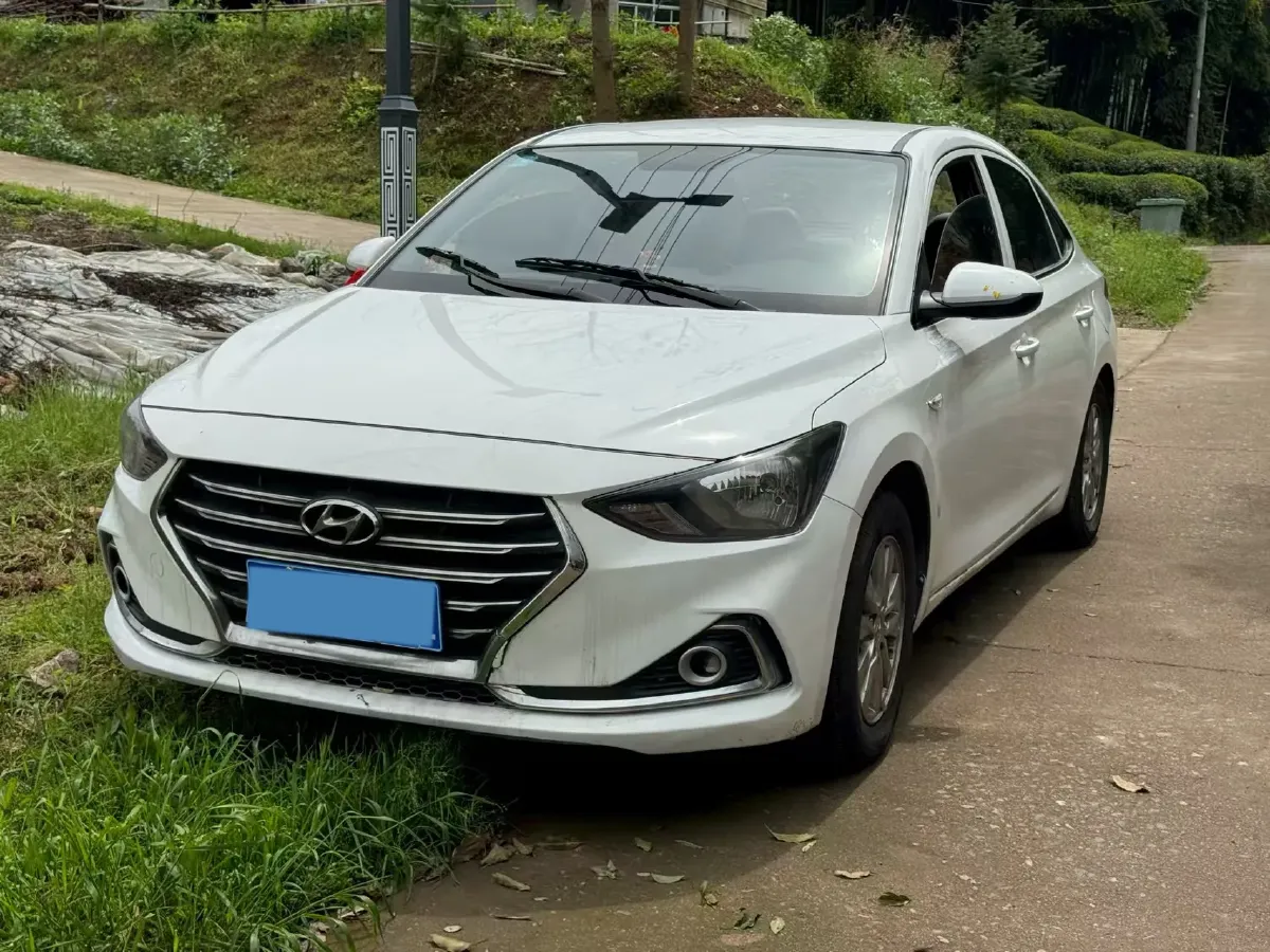 2020 Hyundai Celesta 1.6L 123HP L4 6MT,autocango,china used car exporter,china ev exporter,chinese used car exporter,chinese used ev exporter
