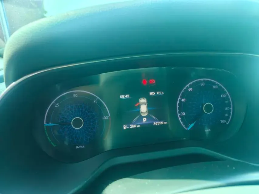 2023 HongQi E-QM5 BEV 54KWH,autocango,china used car exporter,china ev exporter,chinese used car exporter,chinese used ev exporter