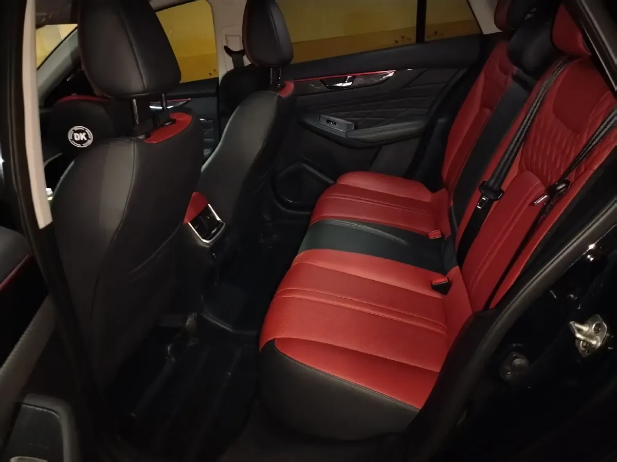 2021 DongFeng Aeolus YiXuan MAX 1.5T 190HP L4 7DCT,autocango,china used car exporter,china ev exporter,chinese used car exporter,chinese used ev exporter