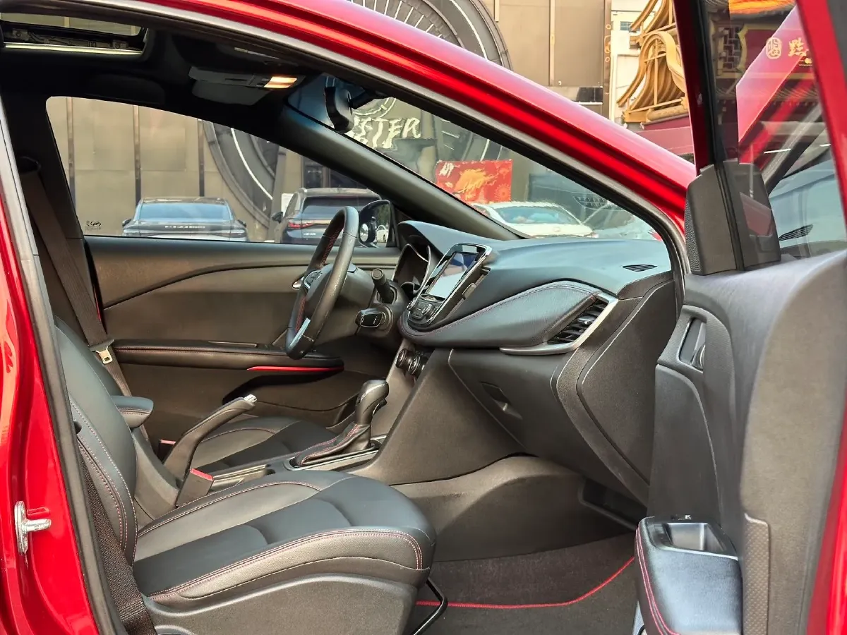 2019 Chevrolet Monza 1.3T 163HP L3 6AT,autocango,china used car exporter,china ev exporter,chinese used car exporter,chinese used ev exporter