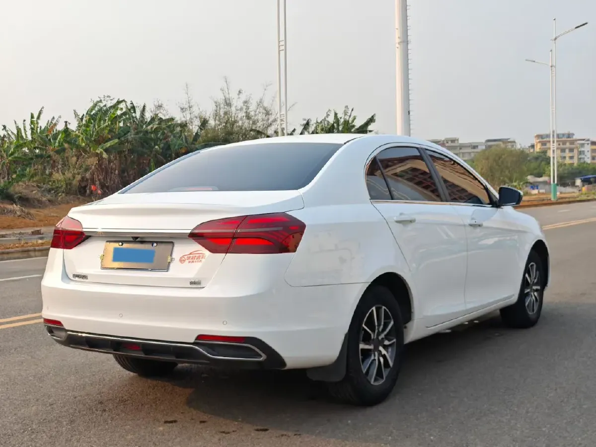2018 Geely Emgrand 1.5L 109HP L4 5MT,autocango,china used car exporter,china ev exporter,chinese used car exporter,chinese used ev exporter