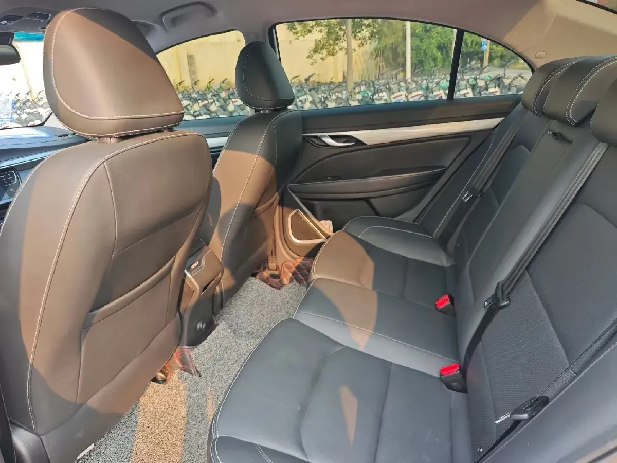 2018 Geely Emgrand 1.5L 109HP L4 5MT,autocango,china used car exporter,china ev exporter,chinese used car exporter,chinese used ev exporter