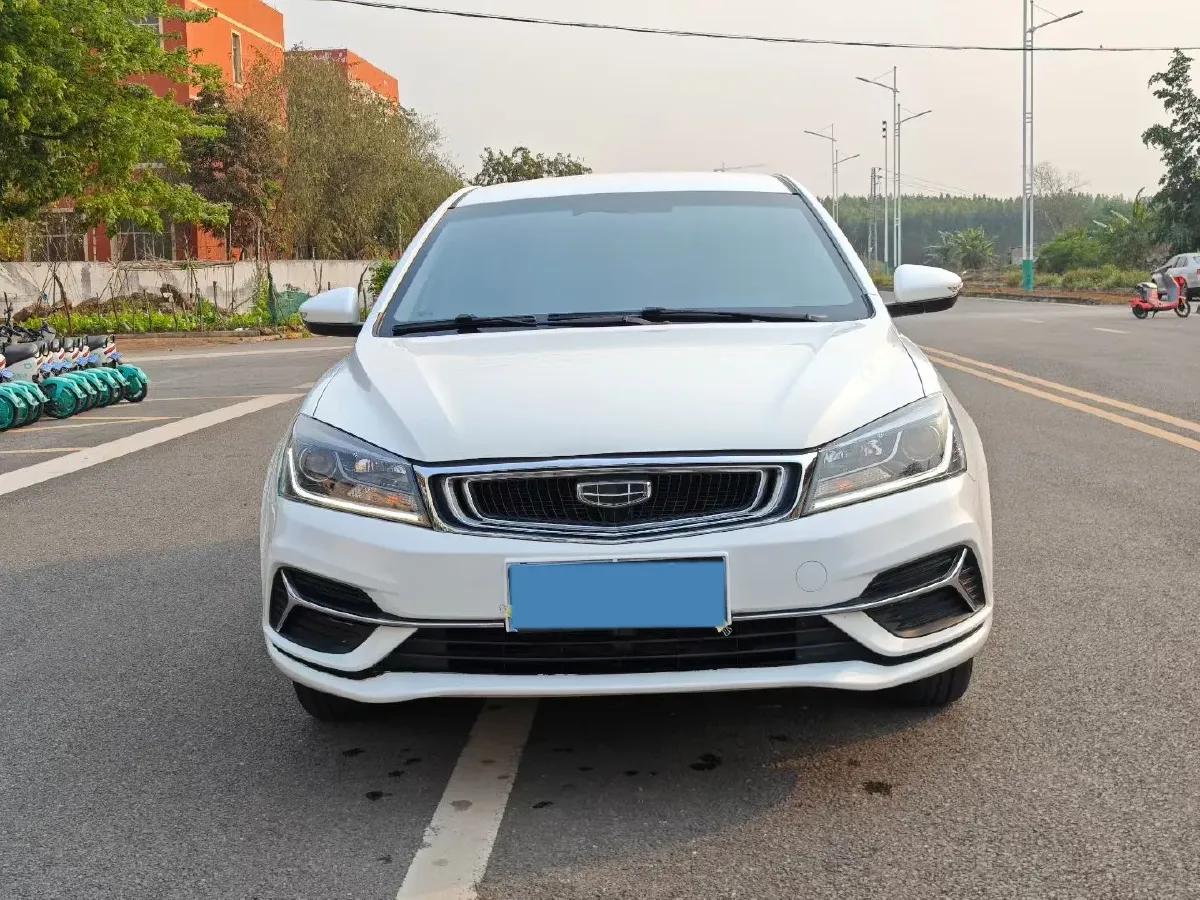 2018 Geely Emgrand 1.5L 109HP L4 5MT,autocango,china used car exporter,china ev exporter,chinese used car exporter,chinese used ev exporter