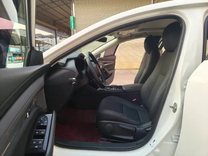 2021 Mazda 3 Axela 2.0L 158HP L4 6AT,autocango,china used car exporter,china ev exporter,chinese used car exporter,chinese used ev exporter