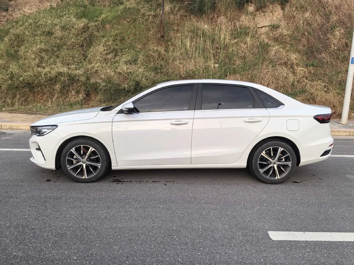 2022 Geely Emgrand 1.5L 114HP L4 CVT,autocango,china used car exporter,china ev exporter,chinese used car exporter,chinese used ev exporter
