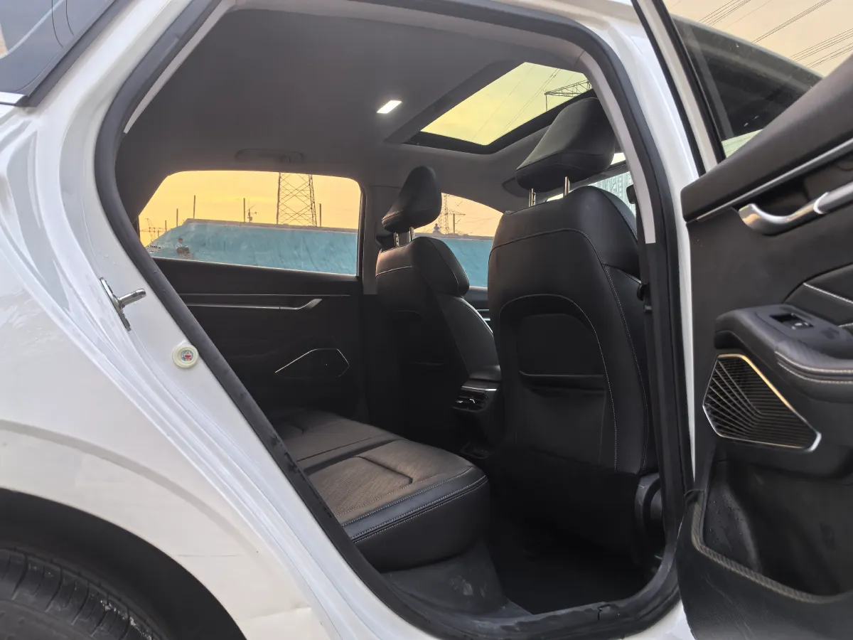 2022 Geely Emgrand 1.5L 114HP L4 CVT,autocango,china used car exporter,china ev exporter,chinese used car exporter,chinese used ev exporter