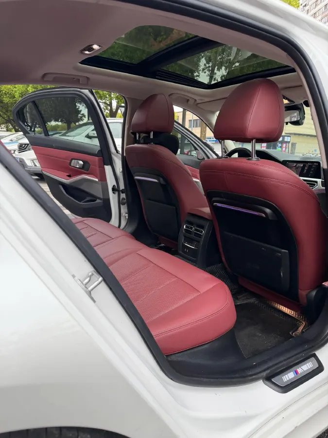 2022 BMW 3 Series 2.0T 184HP L4 8AT,autocango,china used car exporter,china ev exporter,chinese used car exporter,chinese used ev exporter