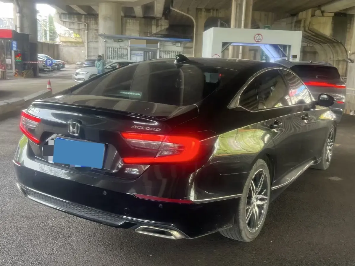 2022 Honda Accord 1.5T 194HP L4 CVT,autocango,china used car exporter,china ev exporter,chinese used car exporter,chinese used ev exporter