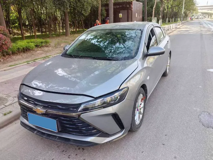 2023 Chevrolet Monza 1.5L 113HP L4 6DCT,autocango,china used car exporter,china ev exporter,chinese used car exporter,chinese used ev exporter