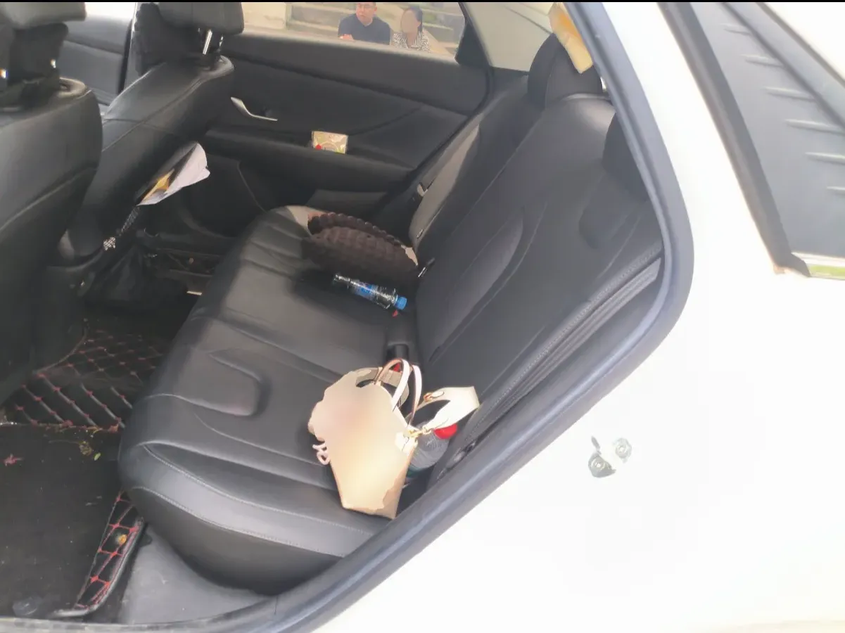 2021 Hyundai Elantra 1.5L 115HP L4 CVT,autocango,china used car exporter,china ev exporter,chinese used car exporter,chinese used ev exporter