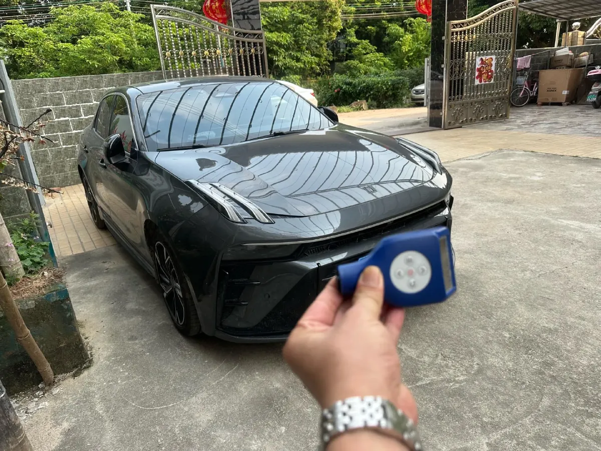 2025 LYNK&CO 03 1.5T 181HP L4 7DCT,autocango,china used car exporter,china ev exporter,chinese used car exporter,chinese used ev exporter