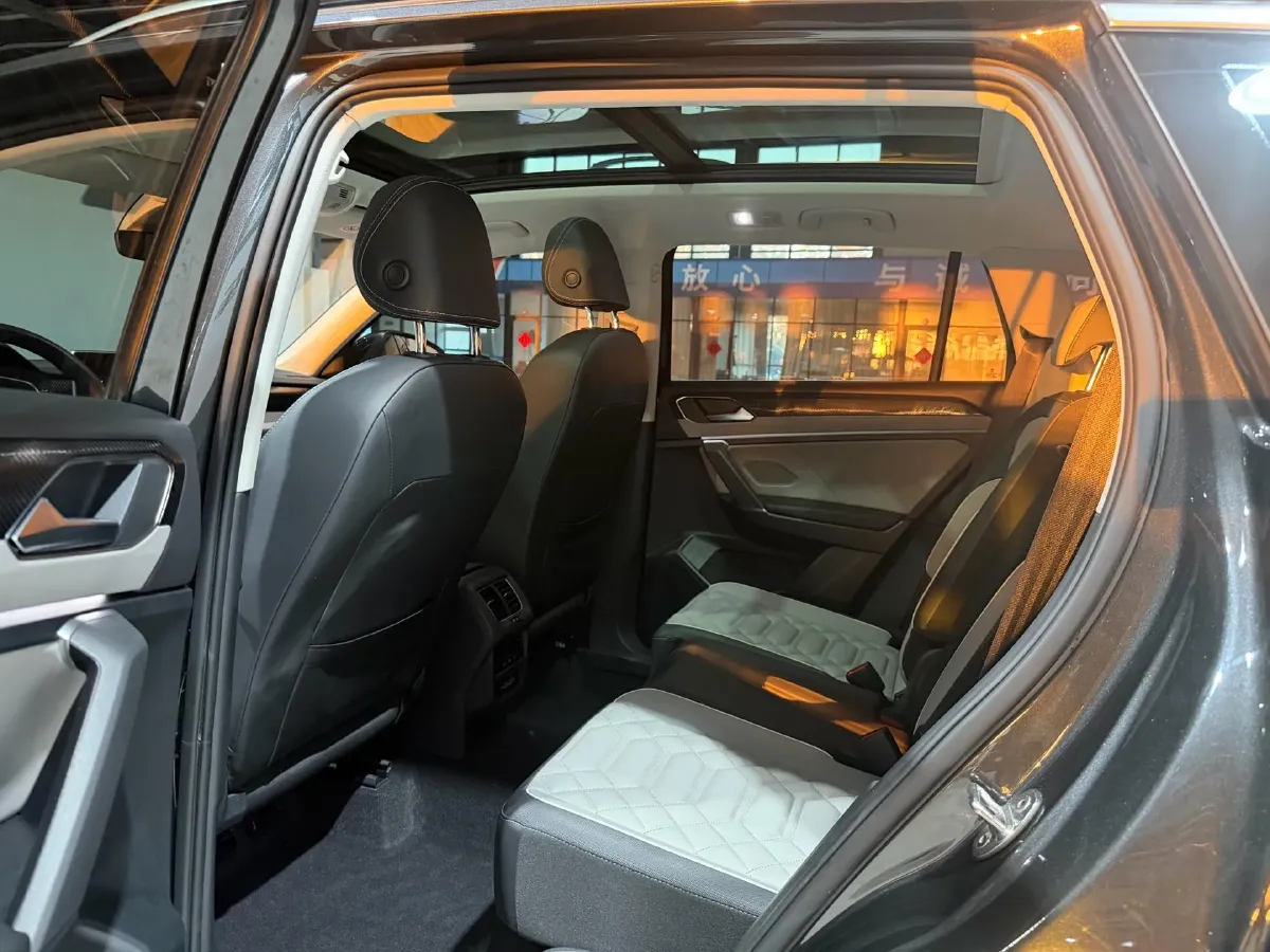 2023 Volkswagen Tayron 1.4T 150HP L4 7DCT,autocango,china used car exporter,china ev exporter,chinese used car exporter,chinese used ev exporter