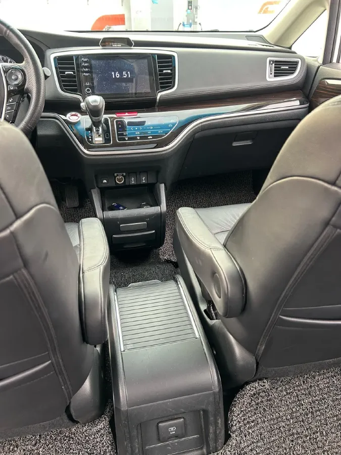 2019 Honda Odyssey 2.0L 146HP L4 E-CVT Hybrid,autocango,china used car exporter,china ev exporter,chinese used car exporter,chinese used ev exporter