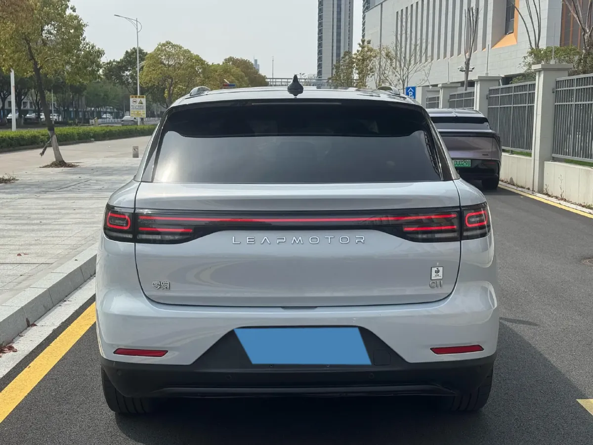 2023 Leapmotor C11 BEV 69.2KWH,autocango,china used car exporter,china ev exporter,chinese used car exporter,chinese used ev exporter