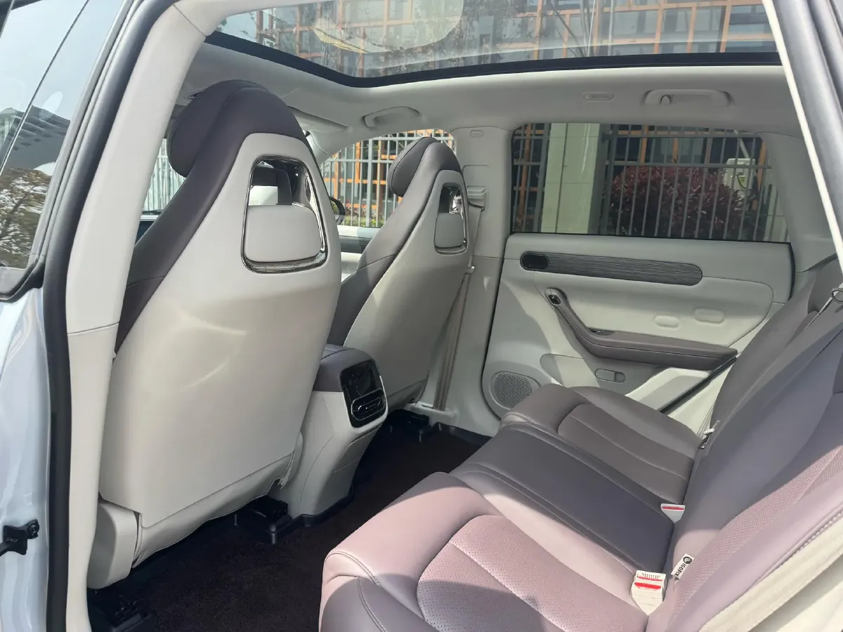 2023 Leapmotor C11 BEV 69.2KWH,autocango,china used car exporter,china ev exporter,chinese used car exporter,chinese used ev exporter