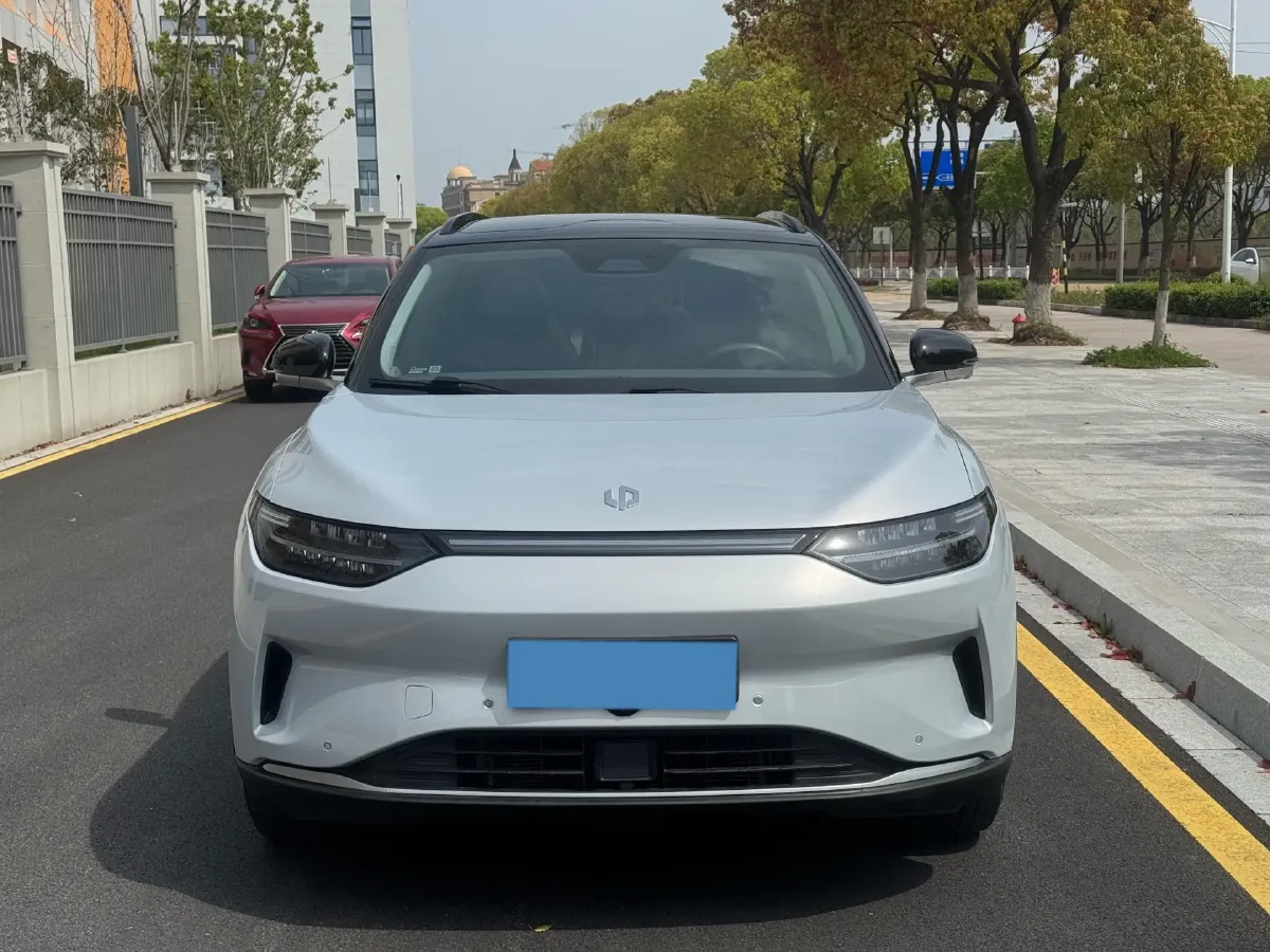 2023 Leapmotor C11 BEV 69.2KWH,autocango,china used car exporter,china ev exporter,chinese used car exporter,chinese used ev exporter