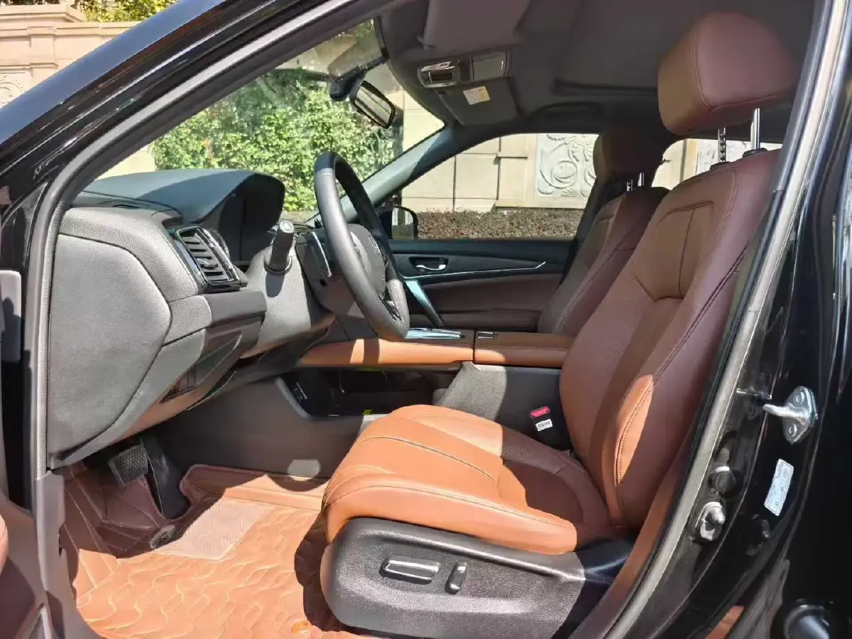 2020 Honda UR-V 2.0T 272HP L4 9AT,autocango,china used car exporter,china ev exporter,chinese used car exporter,chinese used ev exporter