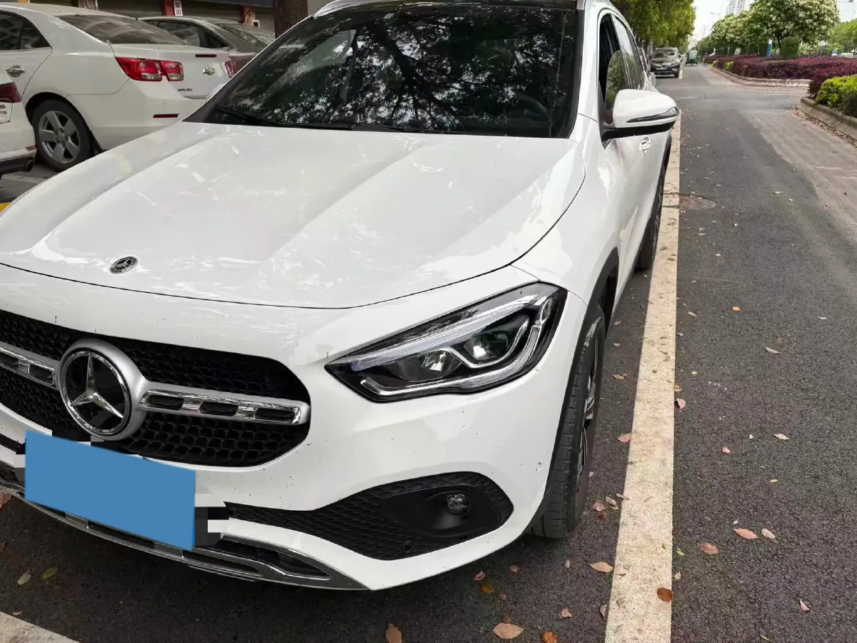 2020 Mercedes-Benz GLA Class 1.3T 163HP L4 7DCT,autocango,china used car exporter,china ev exporter,chinese used car exporter,chinese used ev exporter