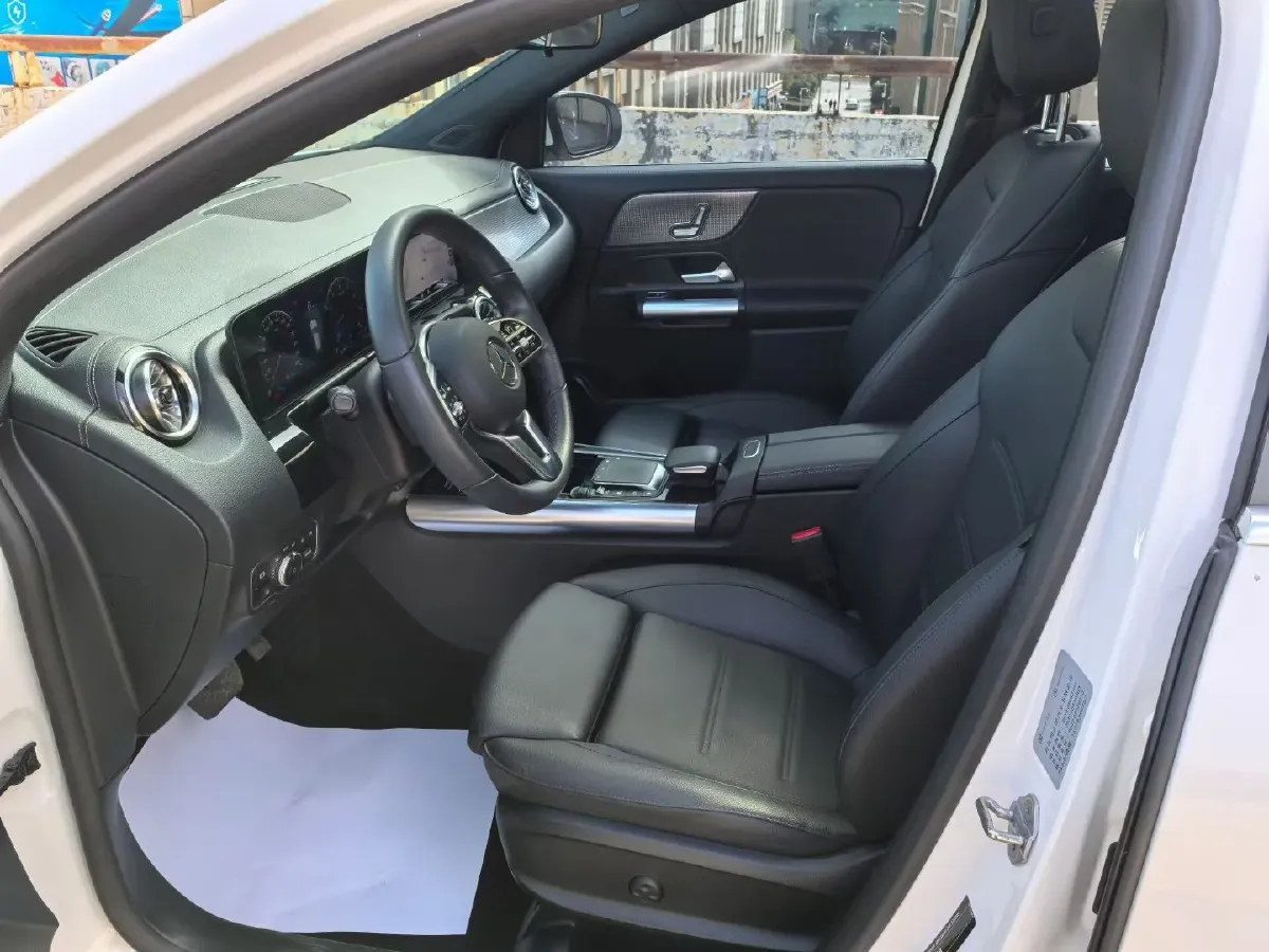 2020 Mercedes-Benz GLA Class 1.3T 163HP L4 7DCT,autocango,china used car exporter,china ev exporter,chinese used car exporter,chinese used ev exporter