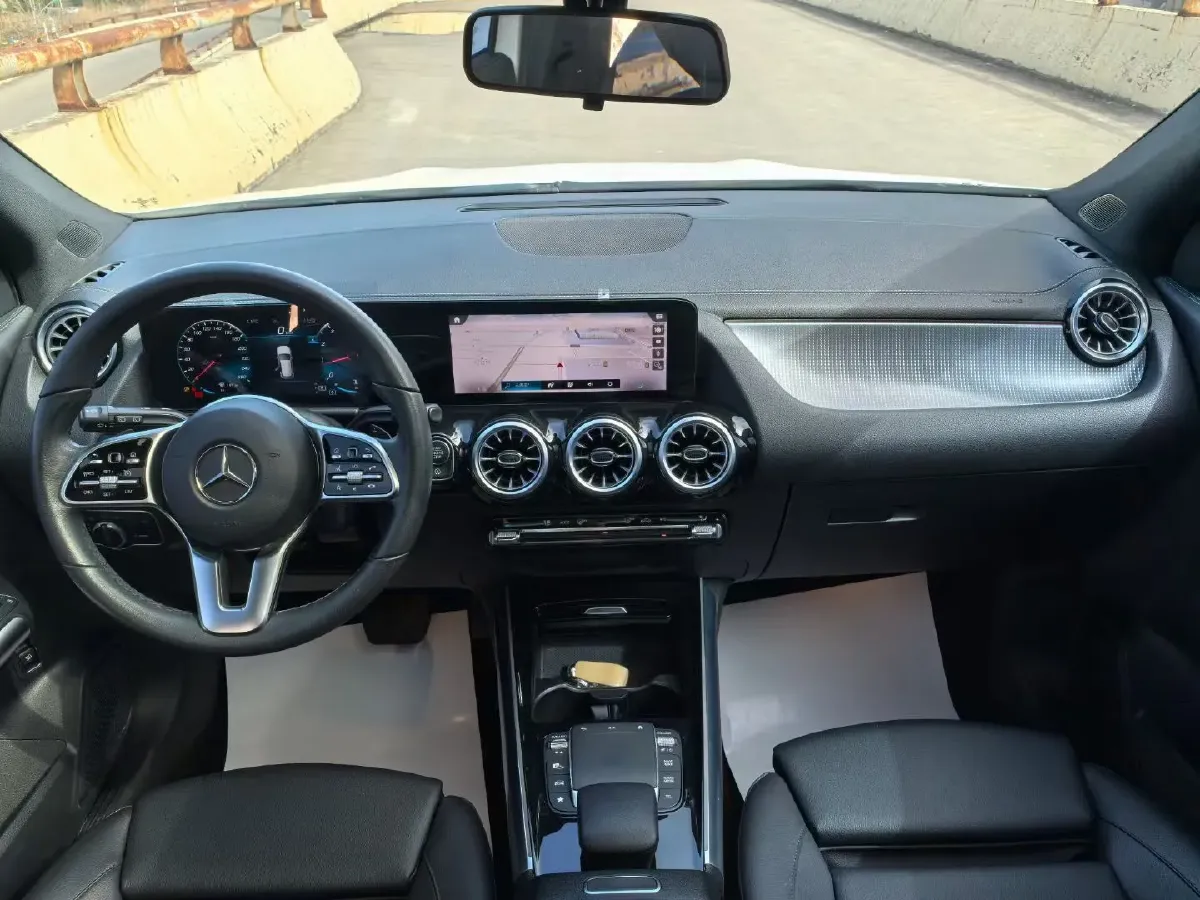 2020 Mercedes-Benz GLA Class 1.3T 163HP L4 7DCT,autocango,china used car exporter,china ev exporter,chinese used car exporter,chinese used ev exporter