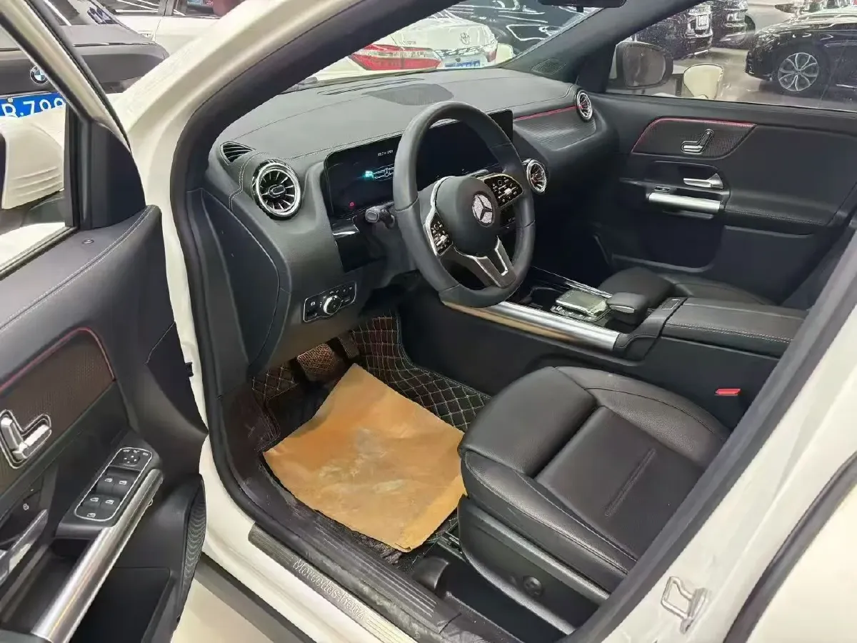 2020 Mercedes-Benz GLA Class 1.3T 163HP L4 7DCT,autocango,china used car exporter,china ev exporter,chinese used car exporter,chinese used ev exporter