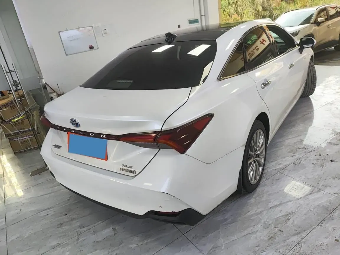 2022 Toyota Avalon 2.5L 178HP L4 E-CVT Hybrid,autocango,china used car exporter,china ev exporter,chinese used car exporter,chinese used ev exporter