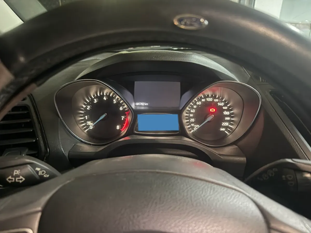 2018 Ford Kuga 1.5T 181HP L4 6AT,autocango,china used car exporter,china ev exporter,chinese used car exporter,chinese used ev exporter