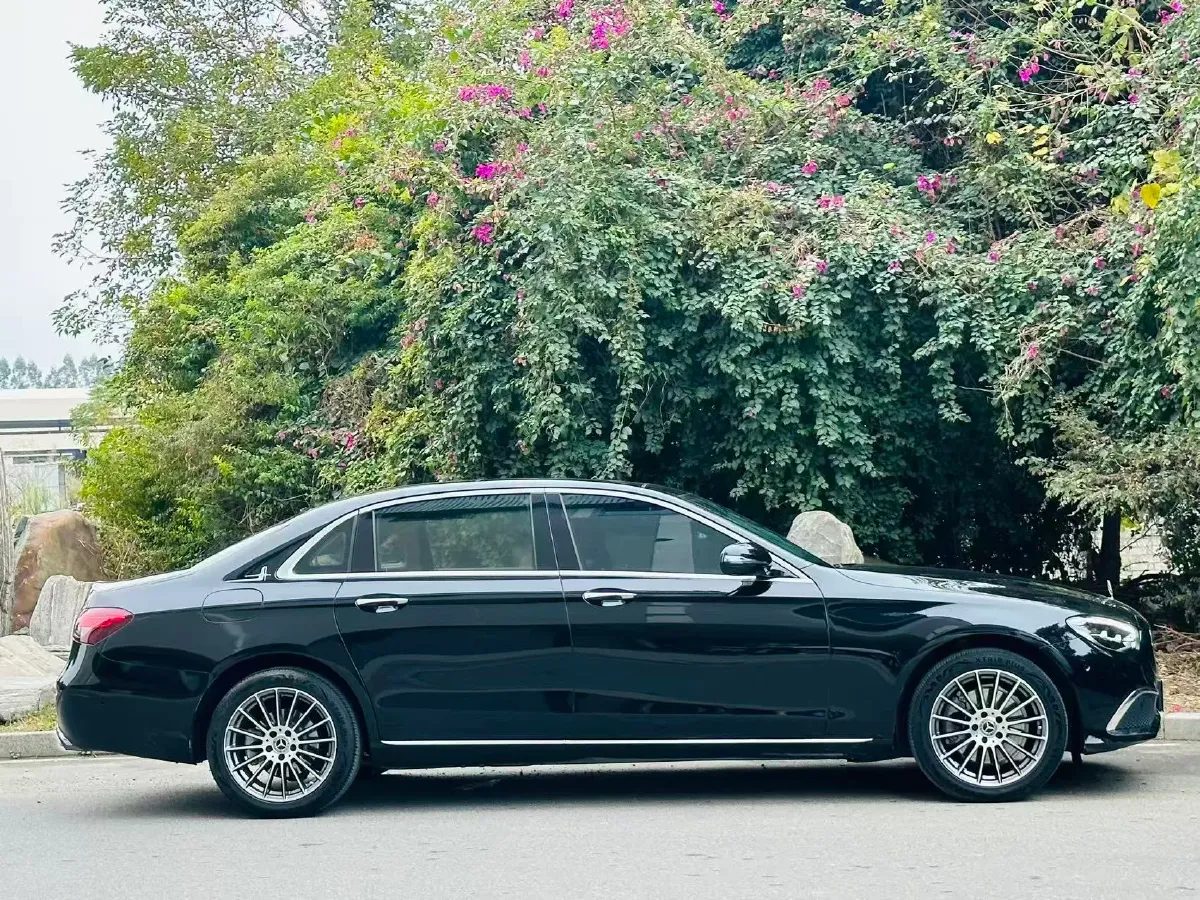 2022 Mercedes-Benz E Class 2.0T 197HP L4 9AT,autocango,china used car exporter,china ev exporter,chinese used car exporter,chinese used ev exporter