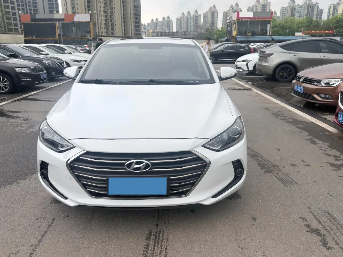 2016 Hyundai Elantra 1.6L 130HP L4 6AT,autocango,china used car exporter,china ev exporter,chinese used car exporter,chinese used ev exporter