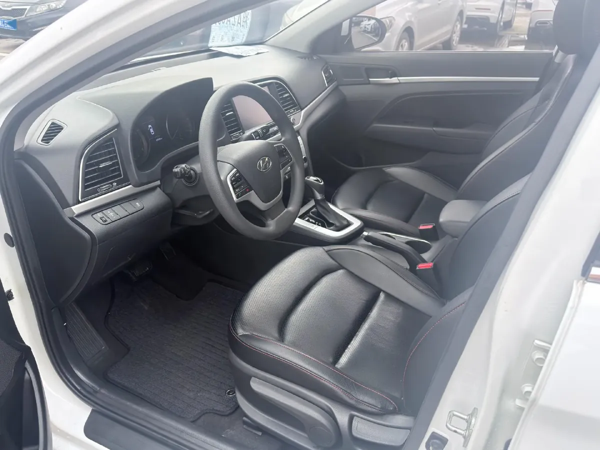 2016 Hyundai Elantra 1.6L 130HP L4 6AT,autocango,china used car exporter,china ev exporter,chinese used car exporter,chinese used ev exporter