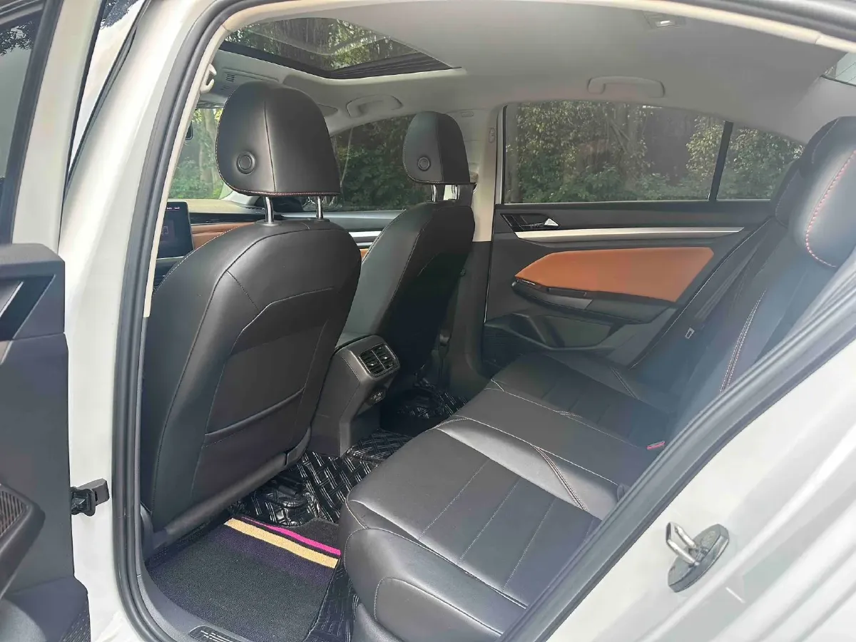 2023 Volkswagen Bora 1.2T 116HP L4 7DCT,autocango,china used car exporter,china ev exporter,chinese used car exporter,chinese used ev exporter