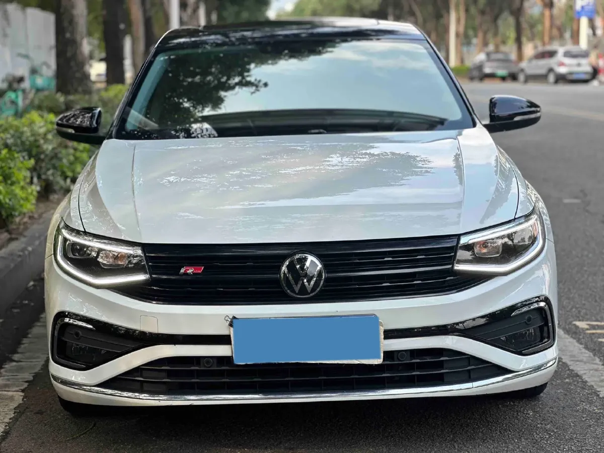 2023 Volkswagen Bora 1.2T 116HP L4 7DCT,autocango,china used car exporter,china ev exporter,chinese used car exporter,chinese used ev exporter