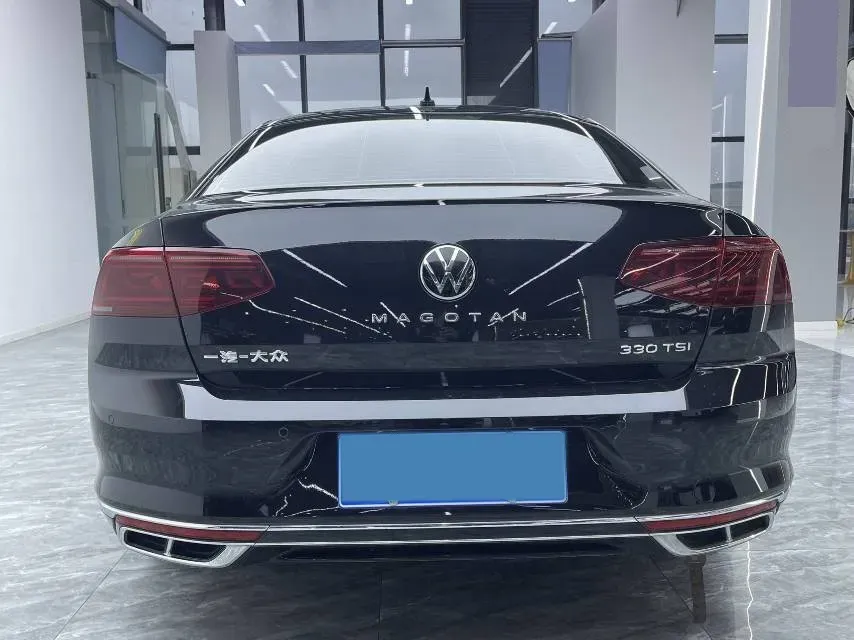 2023 Volkswagen Magotan 2.0T 186HP L4 7DCT,autocango,china used car exporter,china ev exporter,chinese used car exporter,chinese used ev exporter