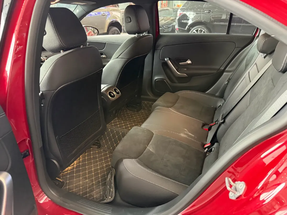 2021 Mercedes-Benz A Class 1.3T 163HP L4 7DCT,autocango,china used car exporter,china ev exporter,chinese used car exporter,chinese used ev exporter