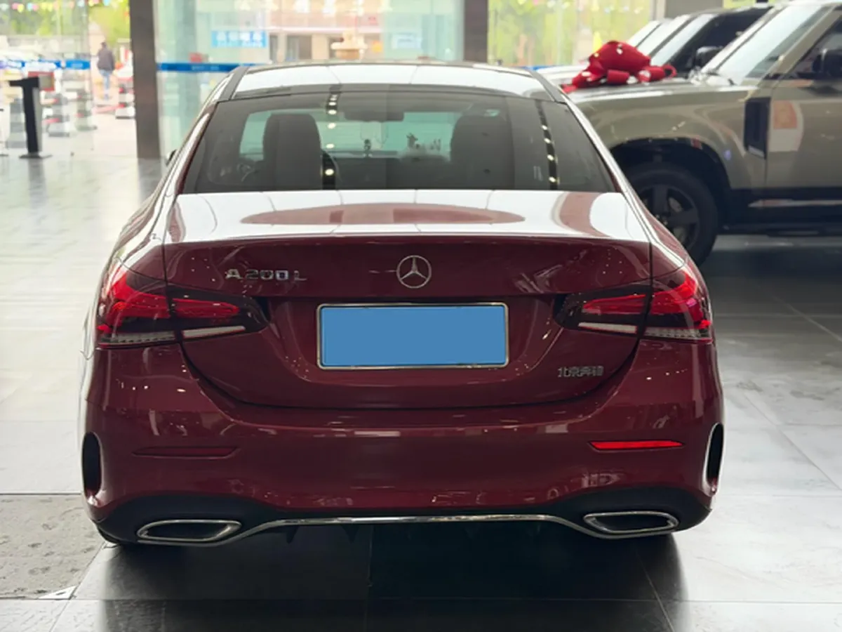 2021 Mercedes-Benz A Class 1.3T 163HP L4 7DCT,autocango,china used car exporter,china ev exporter,chinese used car exporter,chinese used ev exporter