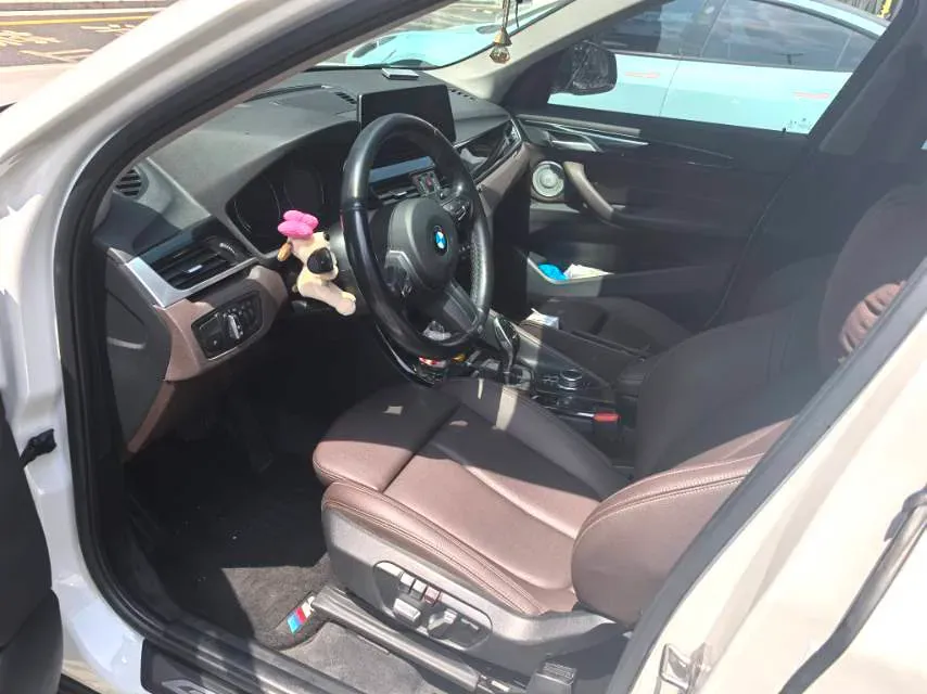 2021 BMW X1 1.5T 140HP L3 7DCT,autocango,china used car exporter,china ev exporter,chinese used car exporter,chinese used ev exporter