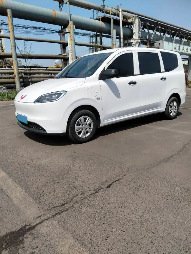 2024 WuLing HongGuang New Energy BEV 32.6KWH,autocango,china used car exporter,china ev exporter,chinese used car exporter,chinese used ev exporter