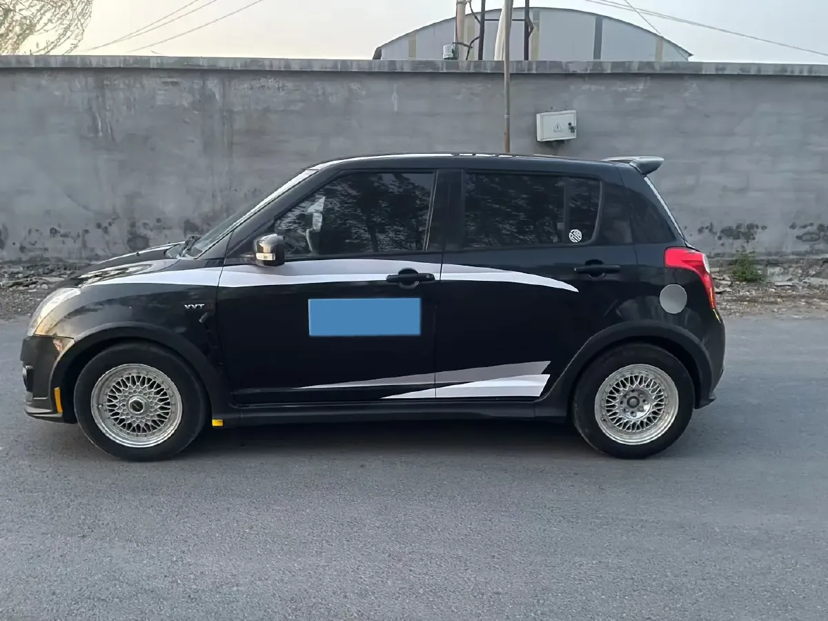 2016 Suzuki Swift 1.5L 103HP L4 4AT,autocango,china used car exporter,china ev exporter,chinese used car exporter,chinese used ev exporter